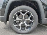 Thumbnail of 2025 Diamond Black Crystal Pearlcoat Jeep Compass