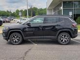 Thumbnail of 2025 Diamond Black Crystal Pearlcoat Jeep Compass