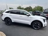 Thumbnail of 2024 Glacial White Pearl Kia Sorento