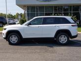 Thumbnail of 2025 Bright White Clearcoat Jeep Grand Cherokee