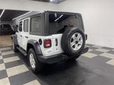 Thumbnail of 2019 Bright White Clearcoat Jeep Wrangler Unlimited