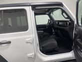 Thumbnail of 2019 Bright White Clearcoat Jeep Wrangler Unlimited
