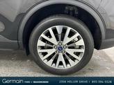 Thumbnail of 2022 Agate Black Metallic Ford Escape