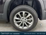 Thumbnail of 2021 Sangria Metallic Clearcoat Jeep Cherokee