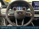 Thumbnail of 2024 Silver Zynith Metallic Clearcoat Jeep Compass