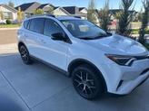 Thumbnail of 2018 Super White Toyota RAV4