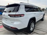 Thumbnail of 2023 White Jeep Grand Cherokee L