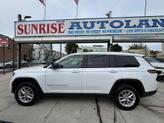 Thumbnail of 2023 White Jeep Grand Cherokee L