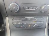 Thumbnail of 2019 White Platinum Metallic Tri-Coat Ford Edge