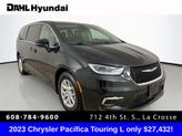 Photo of 2023 Brilliant Black Crystal Pearlcoat Chrysler Pacifica