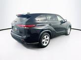 Thumbnail of 2022 Midnight Black Metallic Toyota Highlander