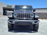 Thumbnail of 2025 Granite Crystal Metallic Clearcoat Jeep Wrangler