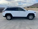 Thumbnail of 2024 Bright White Clearcoat Jeep Grand Cherokee