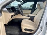 Thumbnail of 2024 Bright White Clearcoat Jeep Grand Cherokee