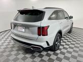 Thumbnail of 2022 Wolf Gray Kia Sorento