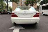 Thumbnail of 2005 White Lexus LS 430