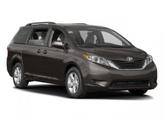 Thumbnail of 2017 Super White Toyota Sienna