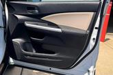 Thumbnail of 2016 White Diamond Pearl Honda CR-V