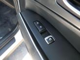 Thumbnail of 2025 Glacial White Pearl Kia Sorento