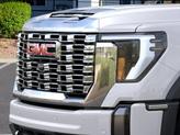 Thumbnail of 2025 White Frost Tricoat GMC Sierra 3500