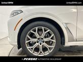 Thumbnail of 2021 Alpine White BMW X7