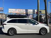 Thumbnail of 2021 White Toyota Sienna