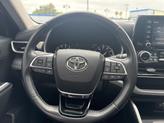 Thumbnail of 2020 Celestial Silver Metallic Toyota Highlander