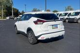 Thumbnail of 2021 White Nissan Kicks
