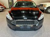 Thumbnail of 2018 Shadow Black Ford Focus