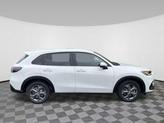 Thumbnail of 2026 Platinum White Pearl Honda HR-V