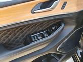 Thumbnail of 2024 Diamond Black Crystal Pearlcoat Jeep Grand Cherokee L