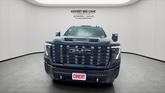 Thumbnail of 2025 Onyx Black GMC Sierra 2500
