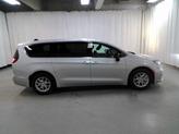 Thumbnail of 2024 Silver Mist Clearcoat Chrysler Pacifica