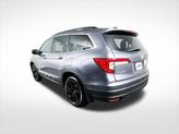 Thumbnail of 2022 Sonic Gray Pearl Honda Pilot