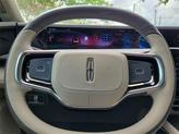 Thumbnail of 2025 White Platinum Clearcoat Metallic Lincoln Nautilus