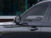 Thumbnail of 2025 Infinite Black Metallic Clearcoat Lincoln Aviator