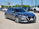 Thumbnail of 2020 Gun Metallic Nissan Altima