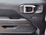 Thumbnail of 2025 Bright White Clearcoat Jeep Gladiator