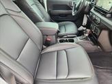 Thumbnail of 2025 Bright White Clearcoat Jeep Gladiator
