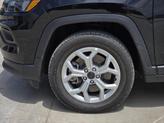 Thumbnail of 2025 Diamond Black Crystal Pearlcoat Jeep Compass