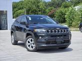 Thumbnail of 2025 Diamond Black Crystal Pearlcoat Jeep Compass