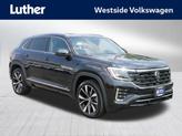 Photo of 2024 Deep Black Pearl Volkswagen Atlas Cross Sport