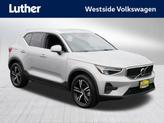 Photo of 2025 Silver Dawn Metallic Volvo XC40