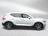 Thumbnail of 2025 Silver Dawn Metallic Volvo XC40