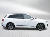 Thumbnail of 2022 White Audi Q7