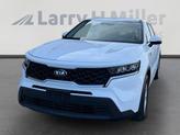 Photo of 2021 Glacial White Pearl Kia Sorento
