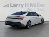 Thumbnail of 2025 White Hyundai ELANTRA