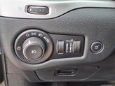 Thumbnail of 2016 Brilliant Black Crystal Pearlcoat Jeep Cherokee