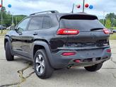 Thumbnail of 2016 Brilliant Black Crystal Pearlcoat Jeep Cherokee