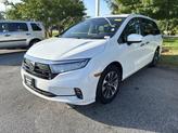 Thumbnail of 2022 Platinum White Pearl Honda Odyssey